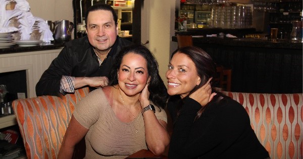 Photos from TUMBAO Latin Fridays 6.6.2025 by Yana M, part 3!